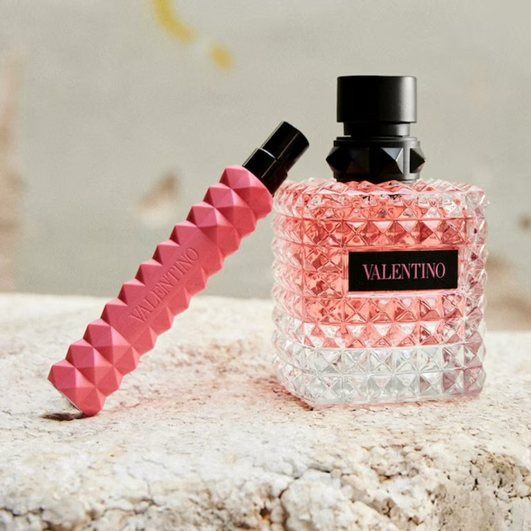 عطر والنتینو دونا بورن این روما عطر والنتینو دونا بورن این روما